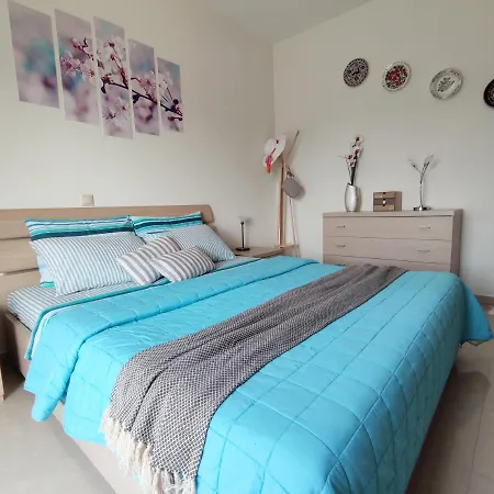 Villa With Private Pool Just 3 Minutes From The Beach *