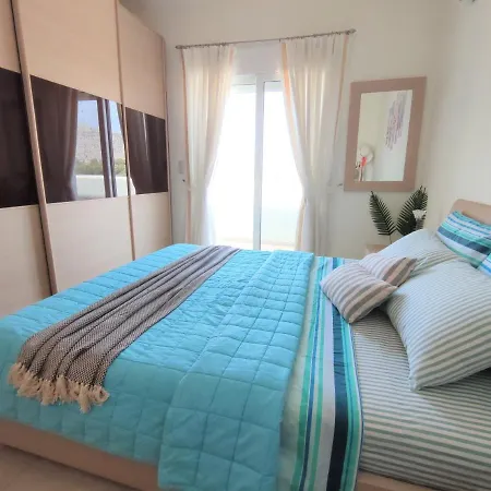 Vilă With Private Pool Just 3 Minutes From The Beach Haraki