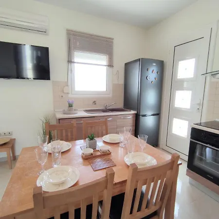 With Private Pool Just 3 Minutes From The Beach Haraki
