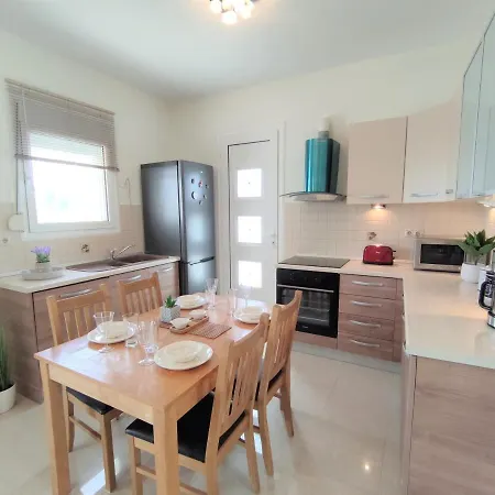 With Private Pool Just 3 Minutes From The Beach Haraki